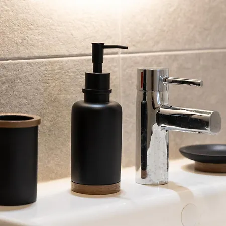 Calma & Retreat 公寓 *